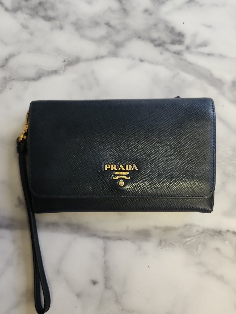 Authentic Black Saffiano Leather Prada Bifold Wristlet Wallet - Picture 9 of 9